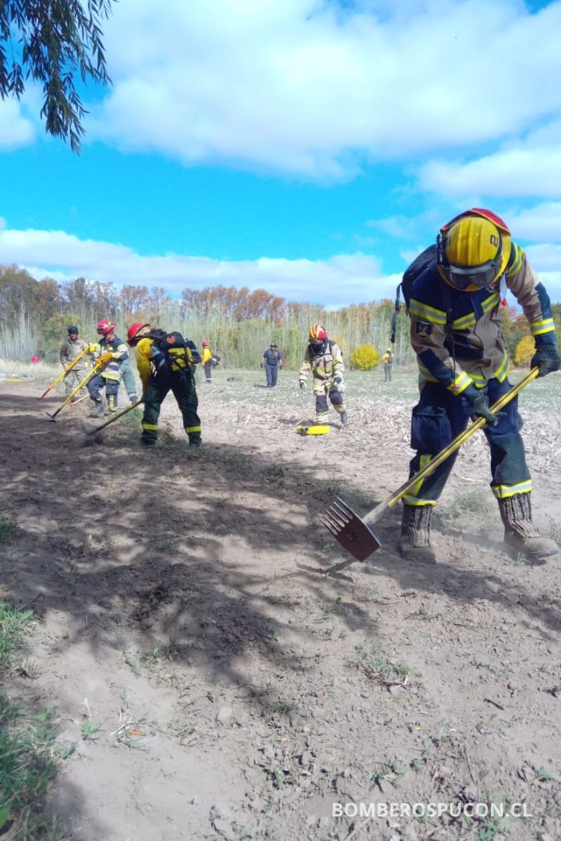 Unidad Forestal Acreditada Segunda Compañía Bomberos Pucón se Capacita Internacionalmente en Mendoza, Argentina 13