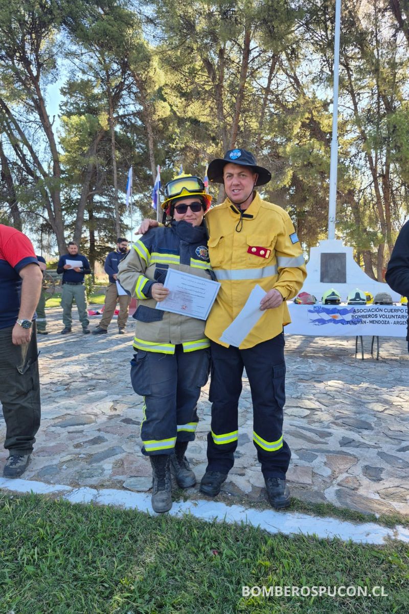 Unidad Forestal Acreditada Segunda Compañía Bomberos Pucón se Capacita Internacionalmente en Mendoza, Argentina 16
