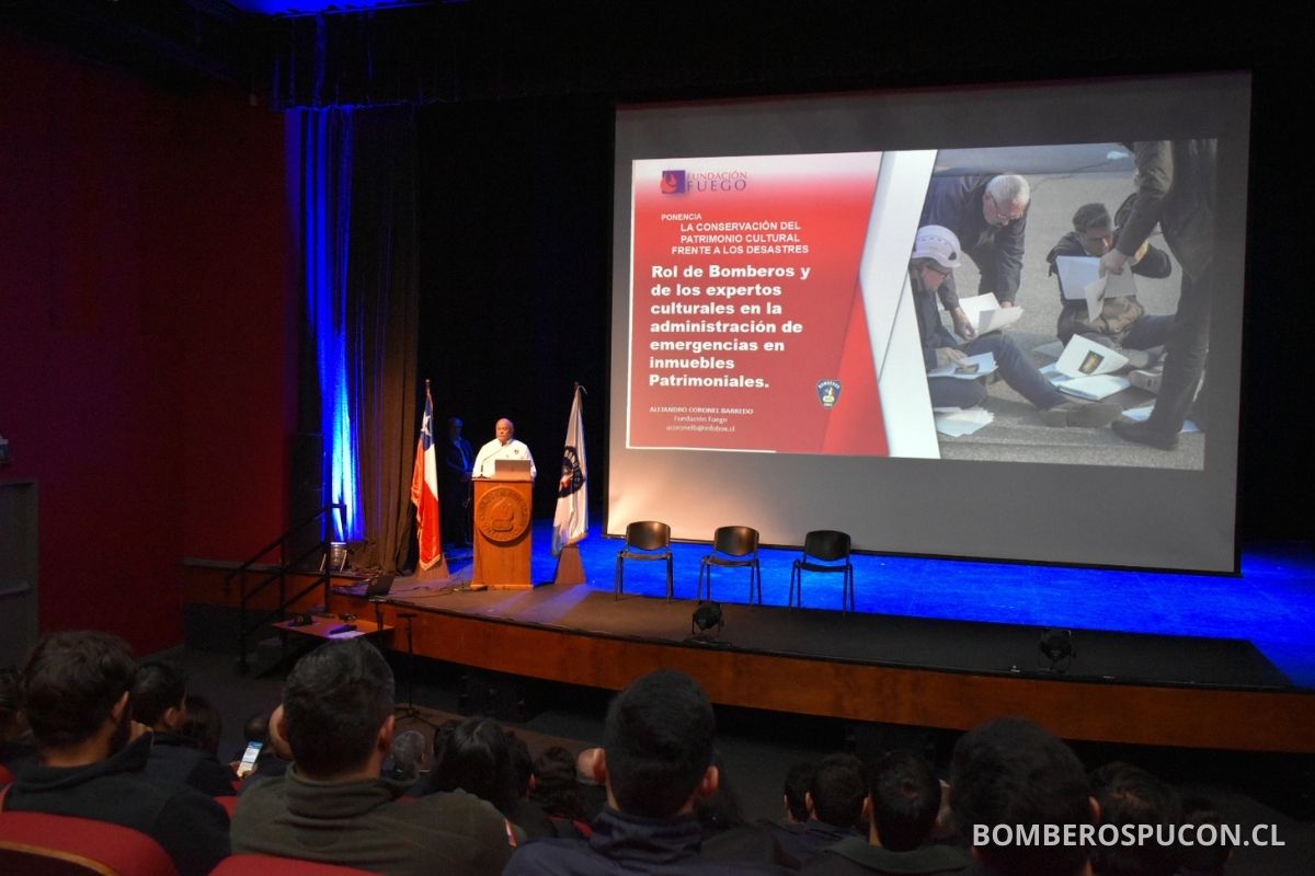 seminario en villarrica operaciones de incendio en entornos patrimoniales (8)